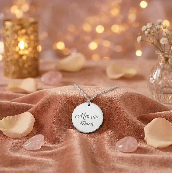 bracelet-medallion-grave-argent Bracelet médaillon gravé personnalisé acier argenté — Oréa Joaillerie