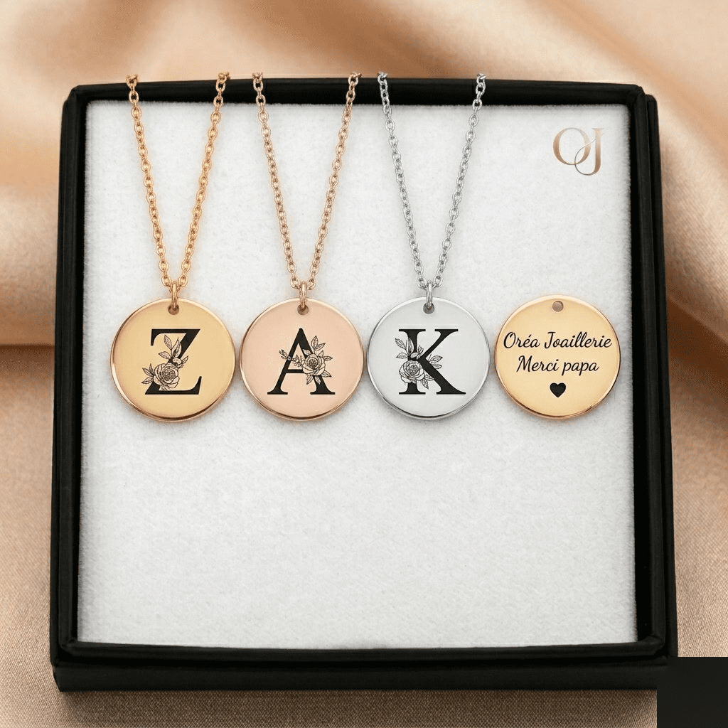collier-initiale-3-finitions Collier initiale florale gravée 3 finitions or argent rose — Oréa Joaillerie